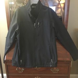 Rain resistant jacket